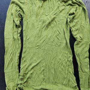 Derek heart green stretchy top